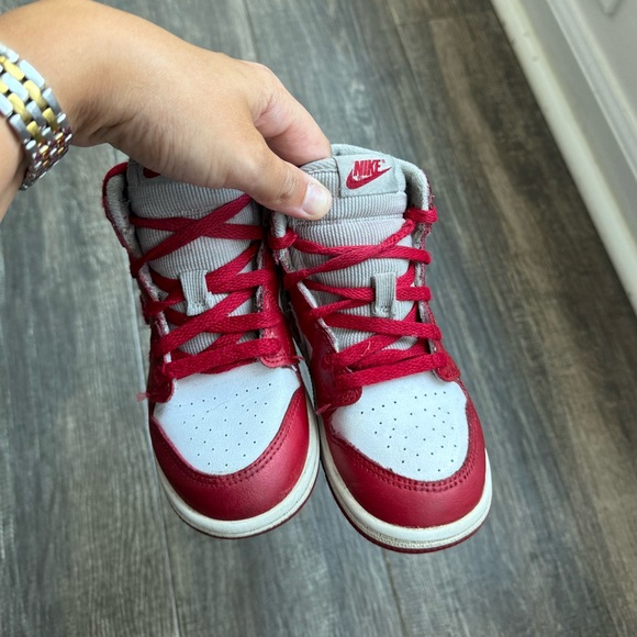 Jordan 1 retro high red white 10c - Picture 3 of 6